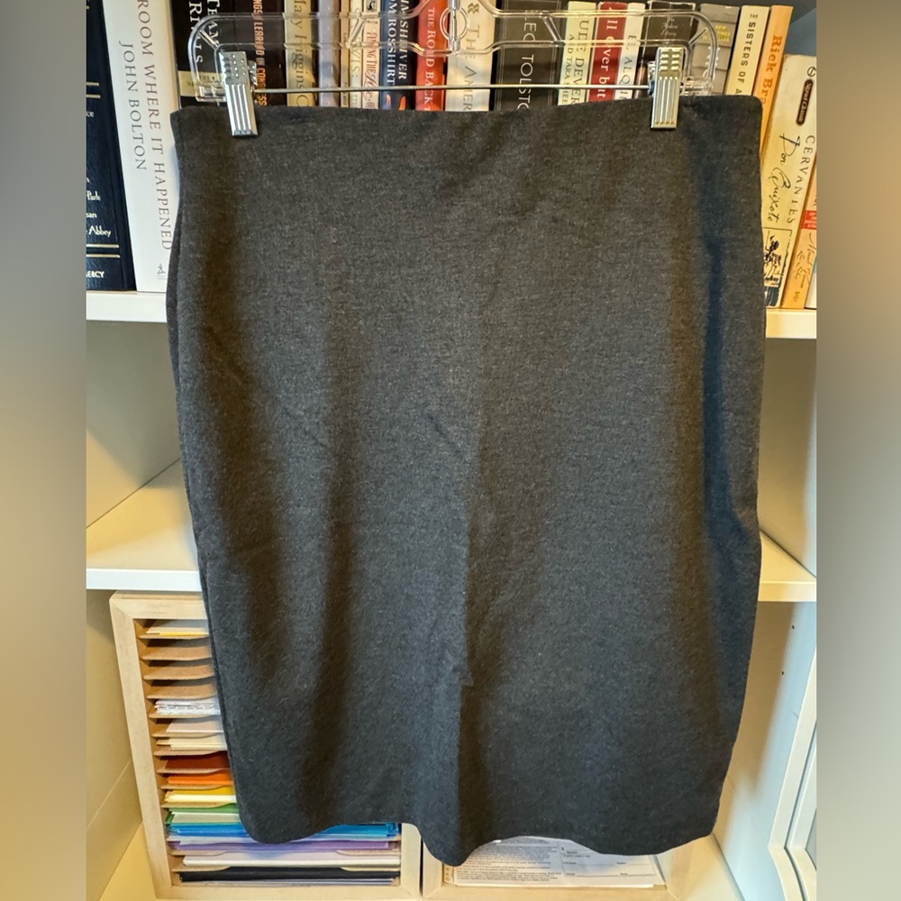 Philosophy Charcoal Stretch Pencil Skirt